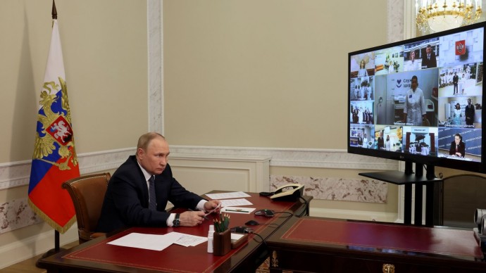 Видеоконференция по случаю открытия в ряде регионов Российской Федерации новых объектов здравоохранения 18 июня 2022 года