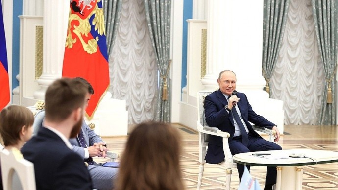Видеоверсия заседания наблюдательного совета АНО «Россия – страна возможностей» 20 апреля 2022 года