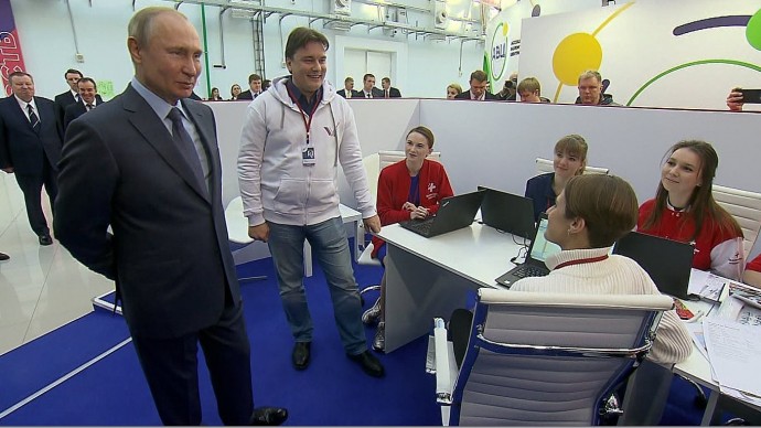 Видео встречи Путина с лидерами волонтерского движения 5 декабря 2019 года