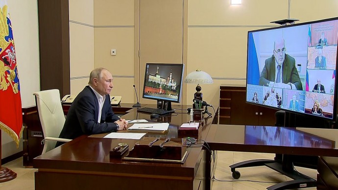 Видео: совещание Путина по подготовке Послания Фед...